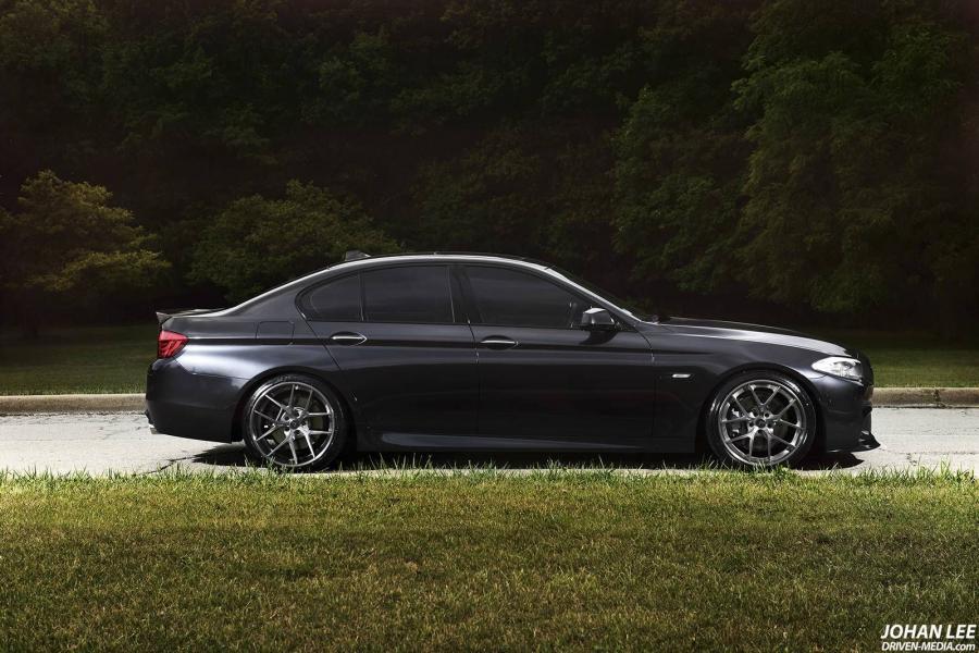  BMW 550xi M Sport From Singapore 2014 года  (фото 6 из 7)